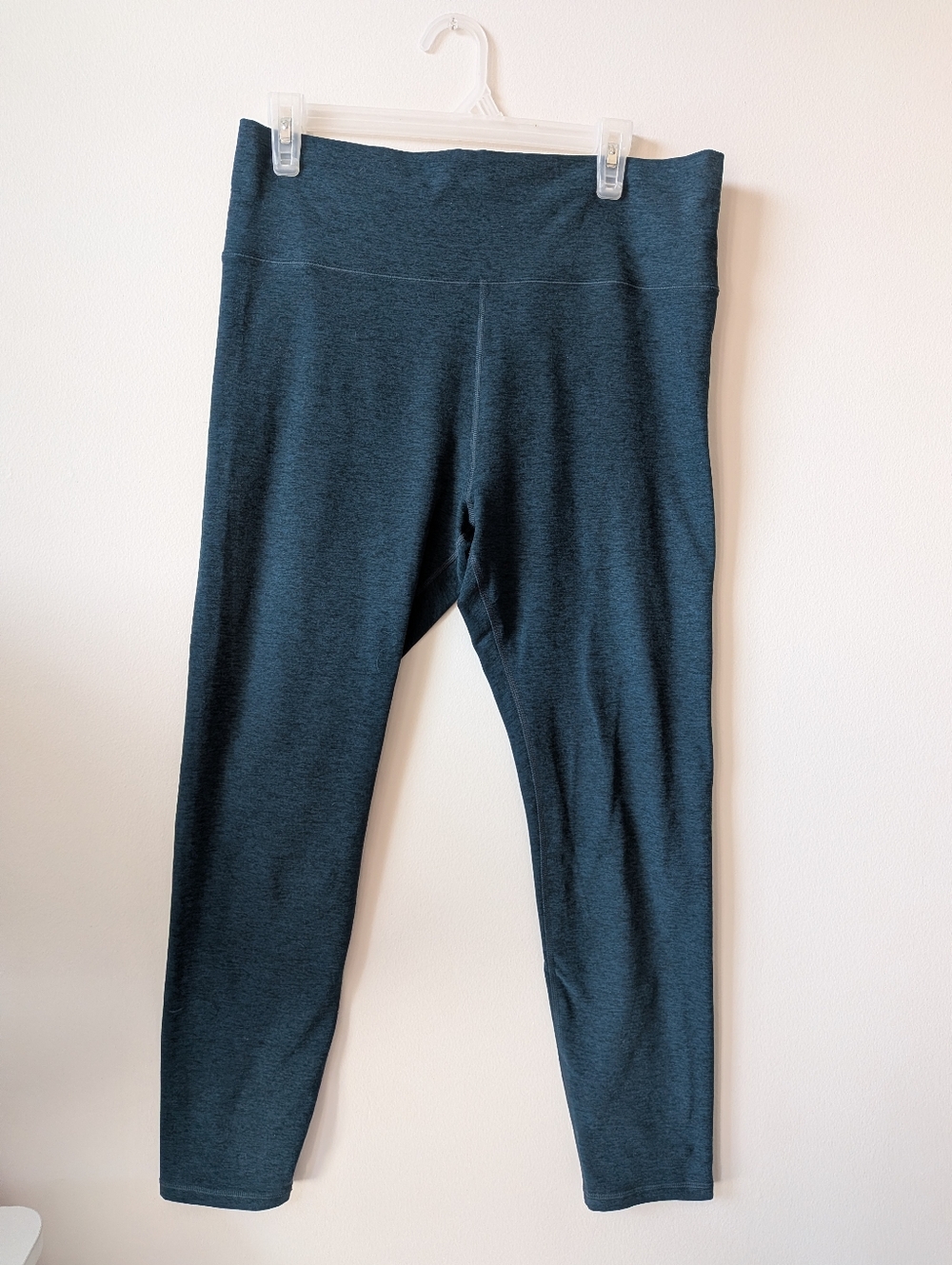 Vuori Clean Elevation High Waisted Leggings Size Large Midnight Heather